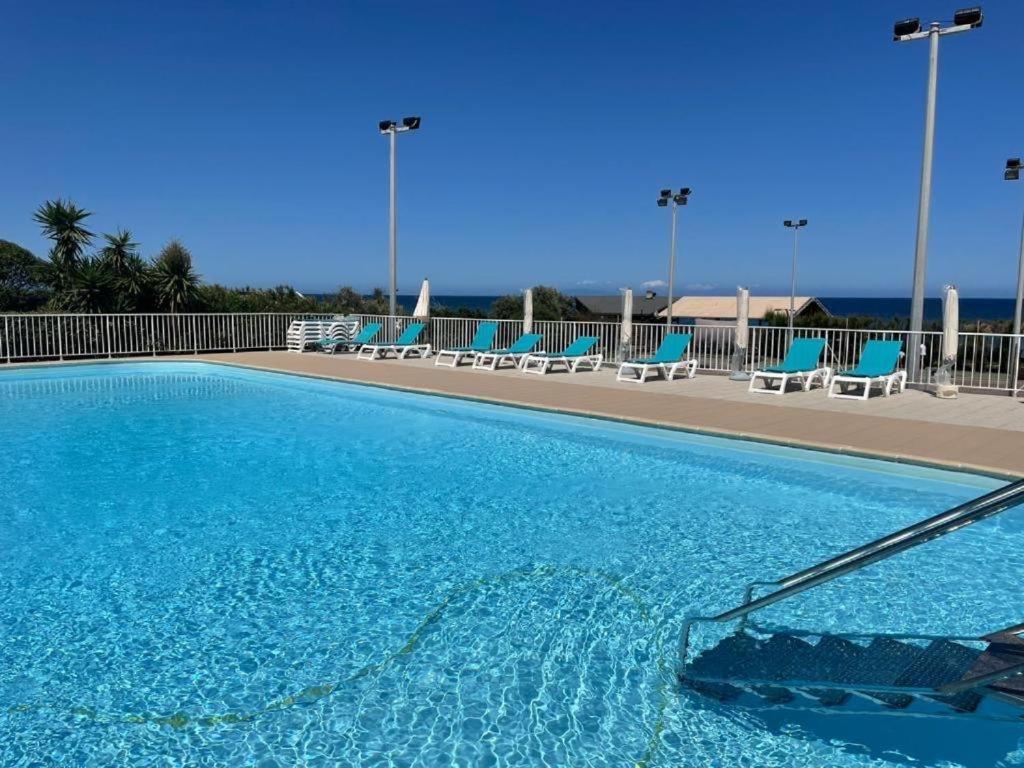 A 5 Mn A Pied De La Mer, Piscine ,Tennis, Paillote セルヴィオーヌ エクステリア 写真